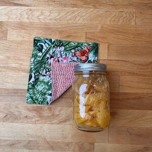 Handmade jar gripper